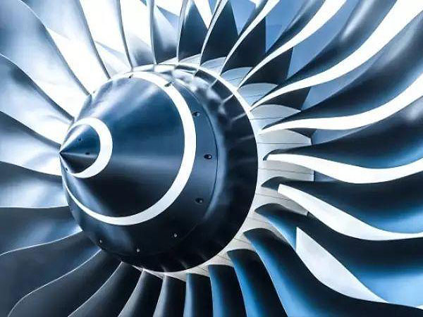 3D打印都是用數(shù)字材料打印機實現(xiàn)的